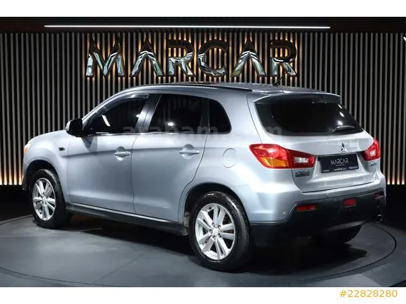 Mitsubishi ASX 1.6 MIVEC Intense Image 4